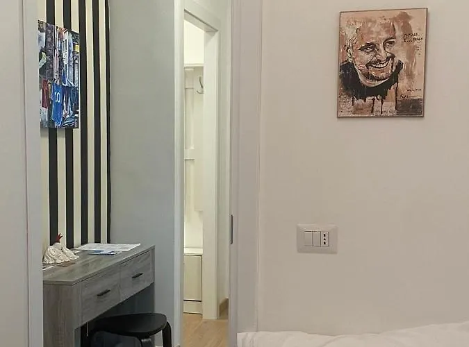 Vesuvia نابولي