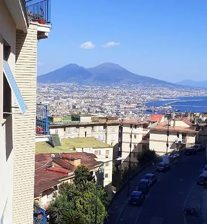 Vesuvia アパート