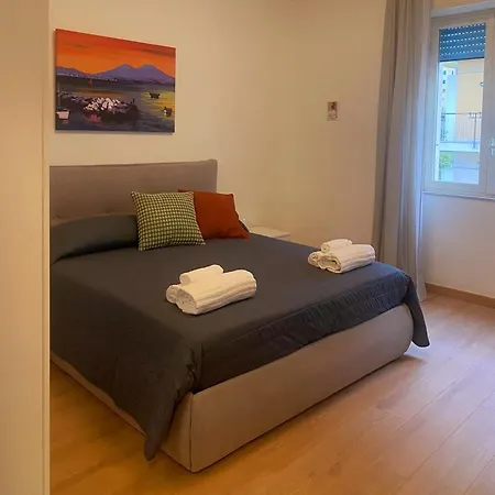 Vesuvia アパート *